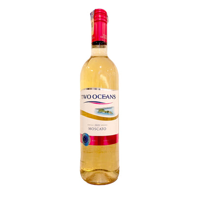 Two Oceans Moscato White Wine 750ml